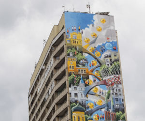 Nowy mural na Pradze. Brzozowski znów stworzył Warszawę na ścianie 