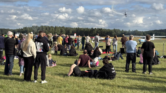 12. Rodzinny Piknik Lotniczy w Gryźlinach