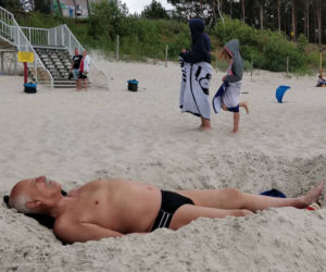 Wykopał sobie dół