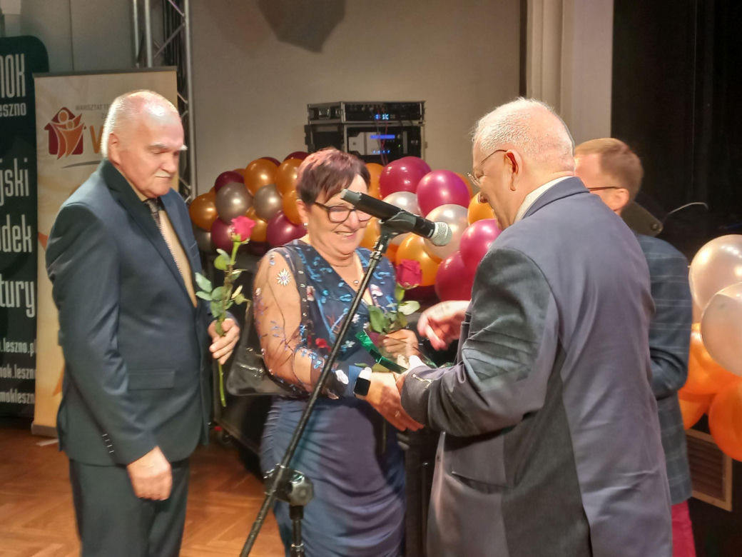 Jubileusz stowarzyszenia "Nasz Dom - Nasz Świat" i Warsztatów Terapiii Zajęciowej w Lesznie