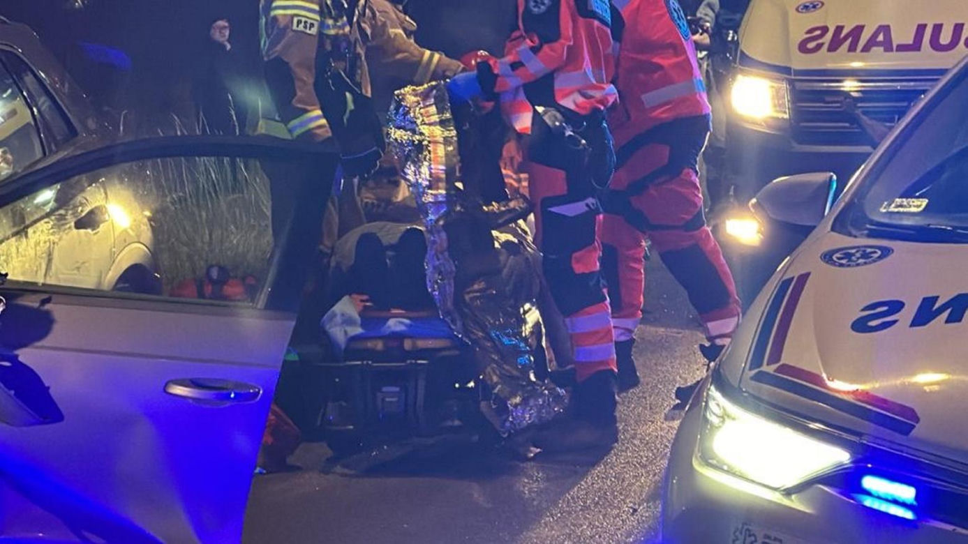 Karambol w Warszawie! 5 aut rozbitych, są ranni