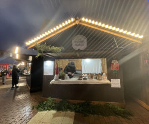 Pokémony, różowe gofry i zaskakujące różnice w cenach. Porównaliśmy łódzkie jarmarki