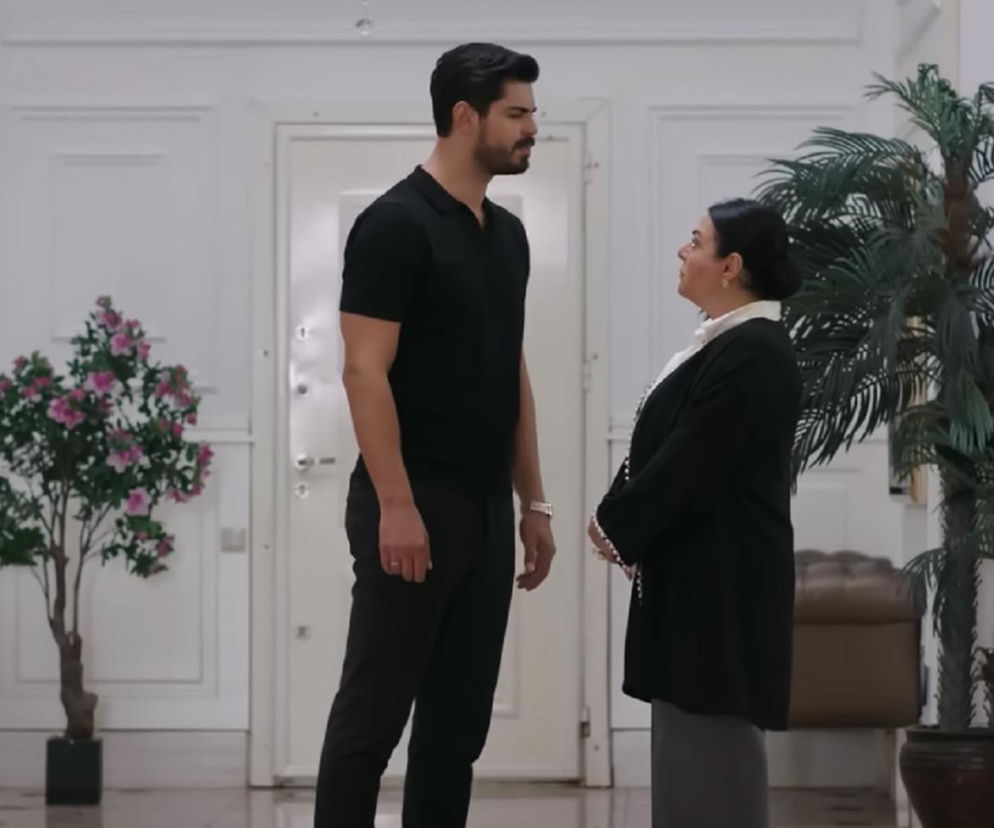 Panna młoda, odcinek 77: Cihan po nocy z Hancer ogłosi matce, że żona urodzi mu dziecko - ZDJĘCIA