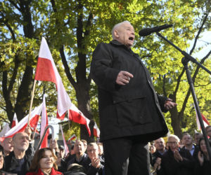 Protest pod TK. Kaczyński