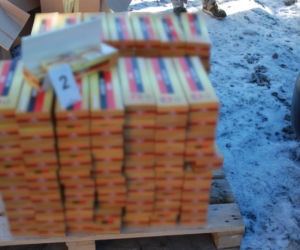 Straż graniczna uderzyła w bimbrowników. Skonfiskowali tysiące litrów alkoholu