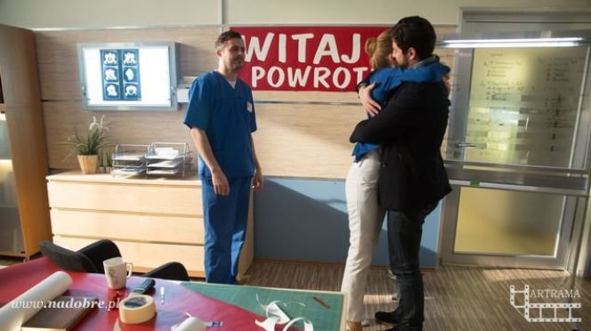 Na dobre i na złe odcinek 589, Wiktoria Consalida (Katarzyna Dąbrowska), Piotr Gawryło (Marek Bukowski), Adam Krajewski (Grzegorz Daukszewicz)