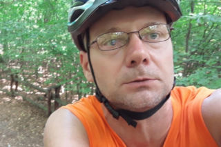 Miesiąc temu wyszedł na rower i przepadł bez śladu. Policja szuka 59-letniego Adama Oświecińskiego