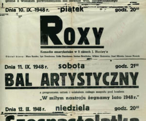 Koszalin. Stare plakaty zapowiadające imprezy