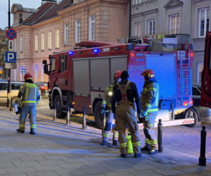 Alarm chemiczny w Warszawie. Komisariat zamknięty po wniesieniu tajemniczej koperty