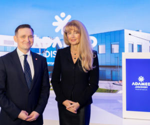 Adamed Pharma otworzył nowe Centrum Badawczo-Rozwojowe, by w oparciu o najnowocześniejsze technologie przyspieszyć swoje prace nad przełomowymi terapiami