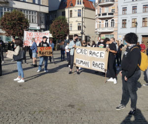Protest w Grudziądzu, przeciwko agresji i dyskryminacji rasowej w Ameryce