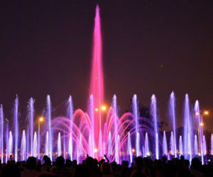 Fragment pokazu w Multimedialnym Parku Fontann otwartym w 2011 roku