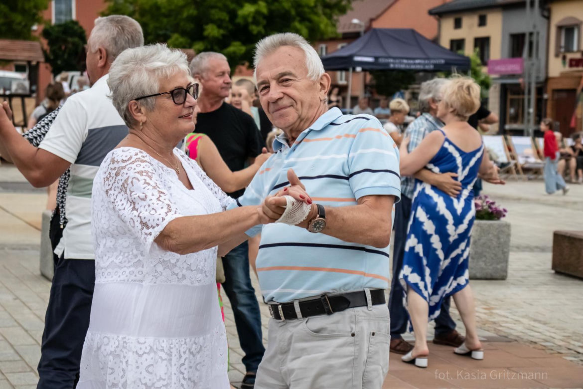 Starachowickie potańcówki na Rynku 2025