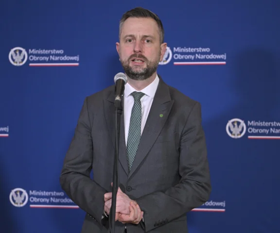 Szef MON upomina się o Wołyń. Mocny list do Ukraińców
