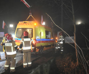 Karetka roztrzaskała się w pałacu