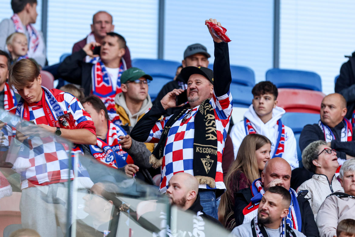 Zdjęcia kibiców i zawodników z derbów Górnego Śląska