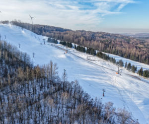 W Łódzkiem jak w Białce Tatrzańskiej. Góra Kamieńsk szykuje się na otwarcie sezonu