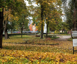 To jedno z najpiękniejszych miast w woj. łódzkim. Kiedyś było kurortem dla mieszkańców Łodzi
