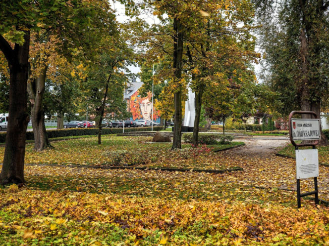 To jedno z najpiękniejszych miast w woj. łódzkim. Kiedyś było kurortem dla mieszkańców Łodzi
