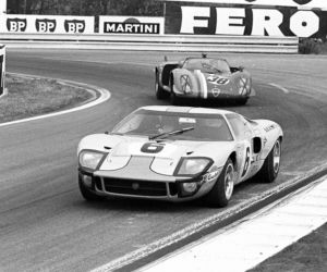 Ford GT40