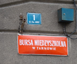 Wyprowadzka uczniów z bursy. Co powstanie w kamienicy przy ul. Św. Anny?