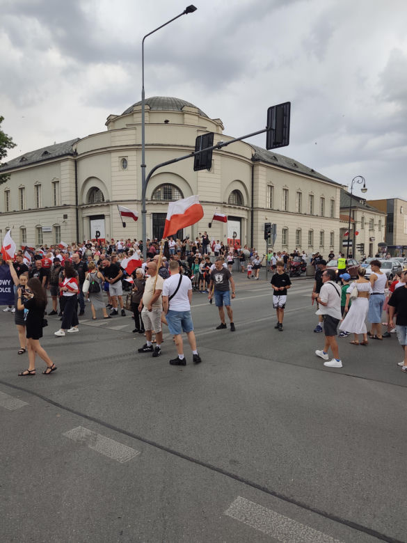 „Cześć i chwała bohaterom!”. Siedlczanie spotkali się w centrum miasta, by uczcić 82. rocznicę wybuchu Powstania Warszawskiego