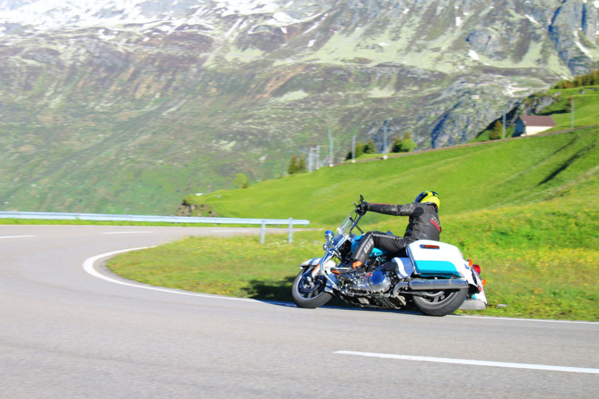 Harley-Davidson Experience Ride Grand Tour of Switzerland 2016
