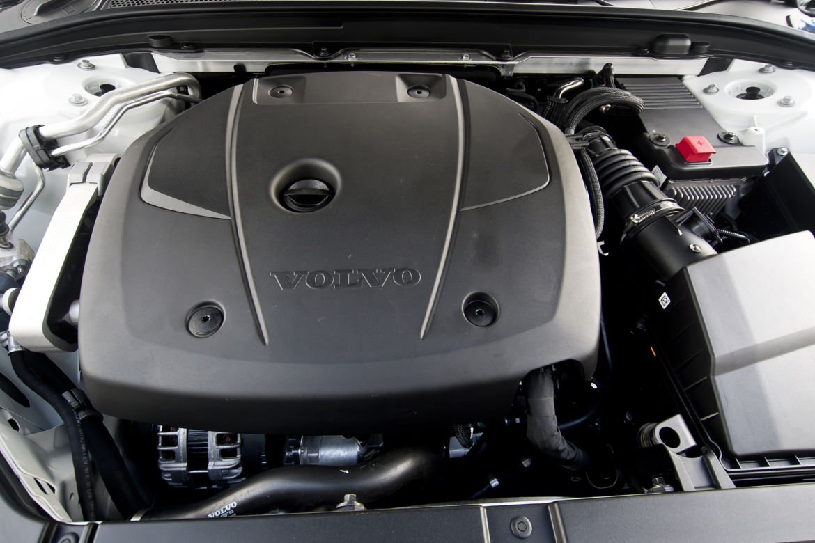 Volvo V90 Cross Country T6