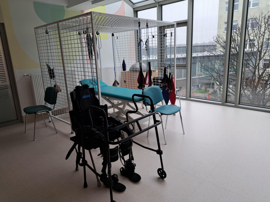 Remont Ośrodka Rehabilitacji i pokaz użycia egzoszkieletu - Szpital im. św. Łukasza w Tarnowie