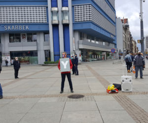 Protest przeciwko wyborom korespondencyjnym w Katowicach 