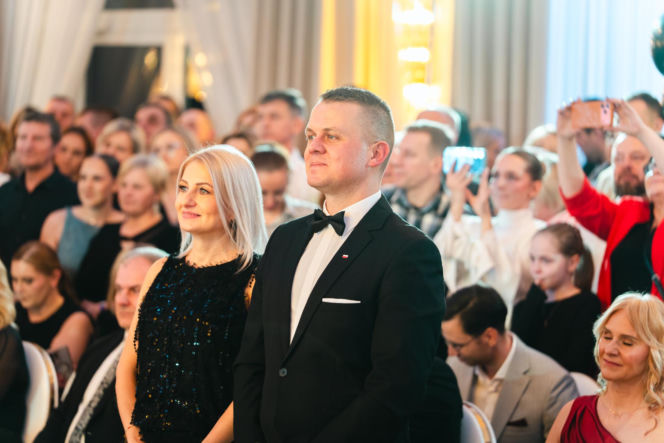 Studniówka 2026 młodzieży z IV LO im. Hetmana Stanisława Żółkiewskiego w Siedlcach