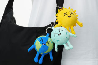 KAWS UNIVERSE powraca w nowej kolekcji UT od UNIQLO