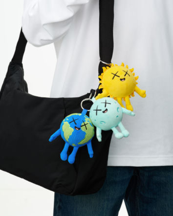 KAWS UNIVERSE powraca w nowej kolekcji UT od UNIQLO