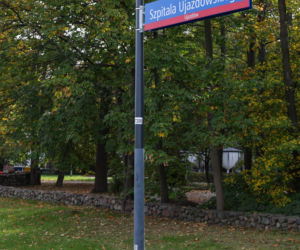 Warszawa dawniej i dziś. Szpital Ujazdowski