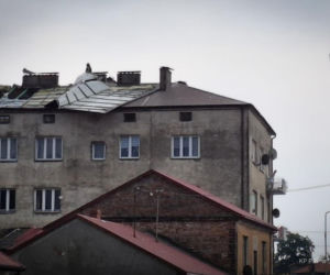 Nawałnica na Podkarpaciu zrywała dachy! Ewakuacja mieszkańców i pilny apel