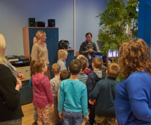 Recytowali i śpiewali. Dzieci z gminy Uchanie odwiedziły Radio ESKA Lublin