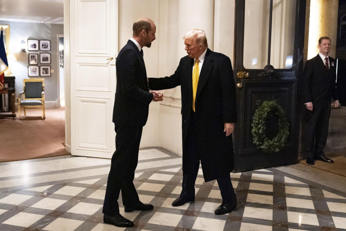 Książę Harry wściekł się na widok tych zdjęć?! William w komitywie z Trumpem!