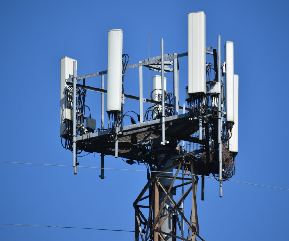 Operator komórkowy obiecuje 5G w Tarnowie i Nowym Sączu! Kiedy staną maszty?