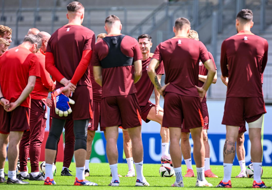 Kamil Grosicki żegna się i dziękuje kolegom z reprezentacji