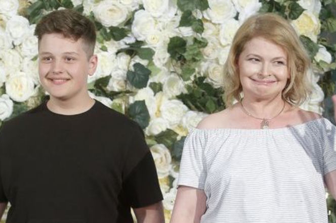 Dominika Ostałowska i jej syn Hubert Zduniak