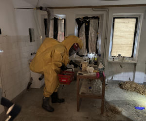 Potężne manewry strażaków na Pomorzu. Do akcji weszły psy ratownicze i policyjni antyterroryści