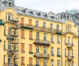 Remont kamienicy Natansona przy ul. Nowy Świat 2 w Warszawie