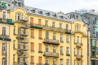 Remont kamienicy Natansona przy ul. Nowy Świat 2 w Warszawie