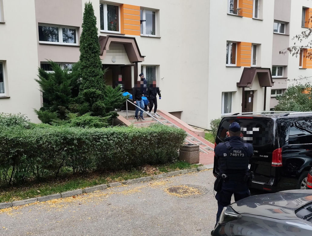 Kielce. Ciała rodziców i dwóch synów znaleziono w mieszkaniu na Osiedlu Pod Dalnią