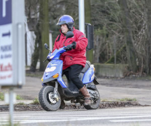 Zabrali pijakowi prawko, a on dalej jeździ!!!