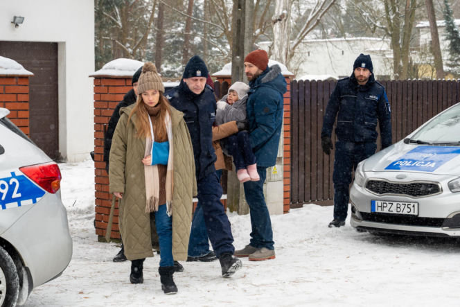 Na sygnale odc. 867. Piotrek (Dariusz Wieteska), Martyna (Monika Mazur), Lidzia (Hanna Seń), inspektor Urszula Krzaklewska (Małgorzata Tuszyńska), Maja (Kinga Tuńska)