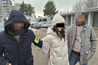 Policja rozbiła gang oszustów z Ukrainy. Ludzie tracili oszczędności całego życia