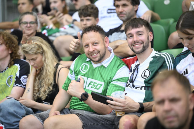 Legia Warszawa - Zagłębie Lubin: Zdjęcia kibiców