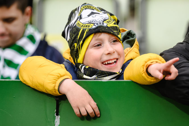 Lechia Gdańsk - Raków Częstochowa; Zdjęcia kibiców z meczu 30. kolejki PKO BP Ekstraklasy