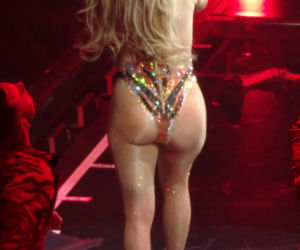 Naukowcy obliczyli! Pupa Jennifer Lopez jest najdoskonalsza